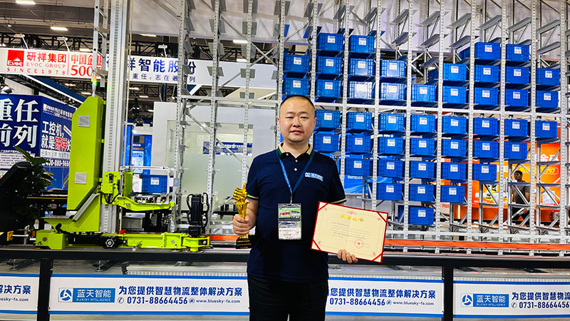 自動化立體倉庫,立體倉庫,藍(lán)天智能,Miniload,堆垛機(jī),穿梭車,AGV 自動化立體倉庫,立體倉庫,藍(lán)天智能,Miniload,堆垛機(jī),穿梭車,AGV